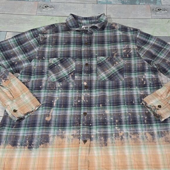 One24 Rags Bleached Flannel Button Down sz X-Large - Picture 2 of 4